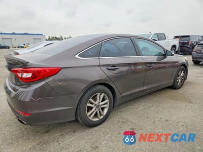 Trzecie zdjęcie samochodu z tyłu: 2016 HYUNDAI SONATA ECO VIN:5NPE24AA4GH415138 - miniatura