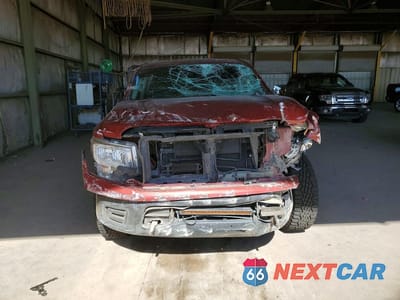 Piąte zdjęcie samochodu w środku: 2018 NISSAN TITAN S VIN:1N6AA1EJ9JN501656 - miniatura