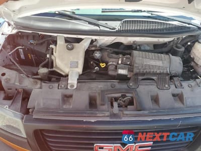 Zdjęcie 7 z 10 samochodu: 2018 GMC SAVANA CUTAWAY G3500 VIN:7GZ37SCG1JN002988 - miniatura