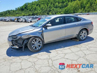2015 CHRYSLER 200 LIMITED 1C3CCCAB4FN702876 - główne zdjęcie licytacji z USA - miniatura