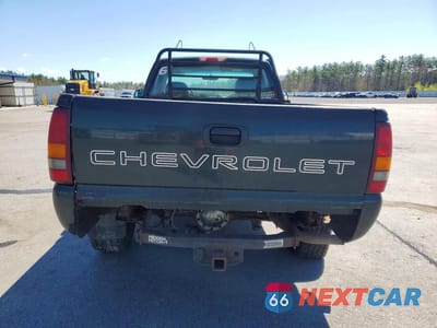 Zdjęcie 6 z 12 samochodu: 2001 CHEVROLET SILVERADO K1500 VIN:1GCEK14VX1E241015 - miniatura