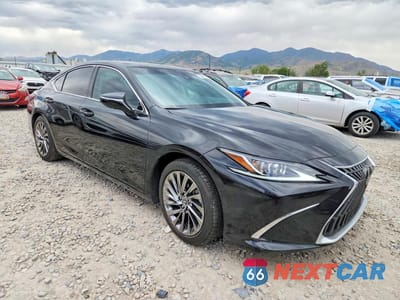 Czwarte zdjęcie samochodu z boku: 2025 LEXUS ES 350 LUXURY VIN:58AEZ1B19SU190467 - miniatura
