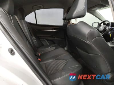 Zdjęcie 11 z 13 samochodu: 2023 TOYOTA CAMRY SE VIN:4T1G11AK6PU811107 - miniatura