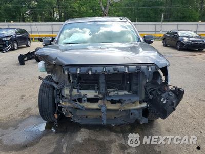 Piąte zdjęcie samochodu w środku: 2019 NISSAN TITAN SV VIN:1N6AA1EK9KN502915 - miniatura