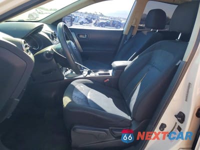 Zdjęcie 7 z 14 samochodu: 2014 NISSAN ROGUE SELECT S VIN:JN8AS5MT6EW600921 - miniatura