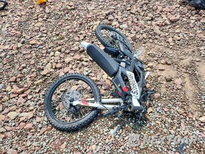 Trzecie zdjęcie samochodu z tyłu: 2026 ZERO MOTORCYCLES INC MOTORCYCLE VIN:A4ZBBSL28TZ000076 - miniatura