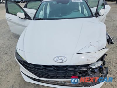 Zdjęcie 11 z 12 samochodu: 2023 HYUNDAI ELANTRA SEL VIN:5NPLM4AG2PH105804 - miniatura