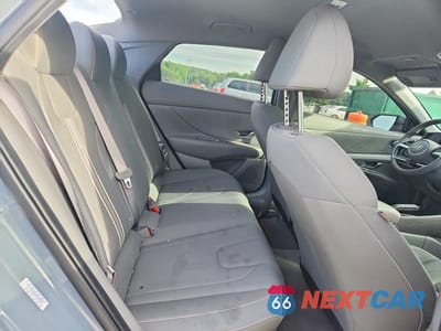 Zdjęcie 10 z 12 samochodu: 2023 HYUNDAI ELANTRA SEL VIN:KMHLM4AG6PU442218 - miniatura