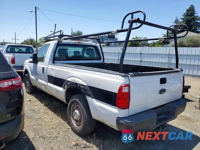 Drugie zdjęcie samochodu z przodu: 2012 FORD F250 SUPER DUTY VIN:1FDBF2A61CEA17897 - miniatura