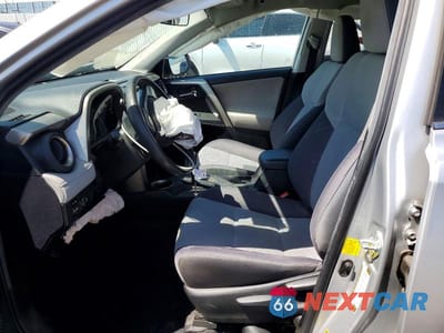 Zdjęcie 7 z 13 samochodu: 2015 TOYOTA RAV4 XLE VIN:2T3WFREV3FW149296 - miniatura