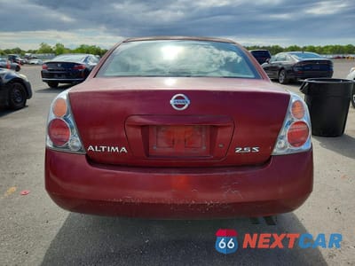 Zdjęcie 6 z 12 samochodu: 2003 NISSAN ALTIMA 2.5 VIN:1N4AL11D33C349374 - miniatura