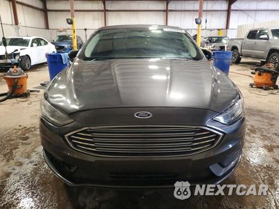 Piąte zdjęcie samochodu w środku: 2017 FORD FUSION S HYBRID VIN:3FA6P0UU0HR308421 - miniatura