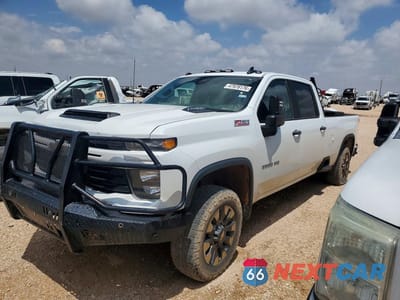 2024 CHEVROLET SILVERADO K2500 CUSTOM 1GC4YMEY4RF180500 - główne zdjęcie licytacji z USA - miniatura
