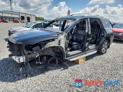 2020 NISSAN PATHFINDER SL 5N1DR2CN3LC623301 - główne zdjęcie licytacji z USA - miniatura
