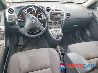 Zdjęcie 8 z 12 samochodu: 2005 TOYOTA COROLLA MATRIX XR VIN:2T1KR32E15C500576 - miniatura