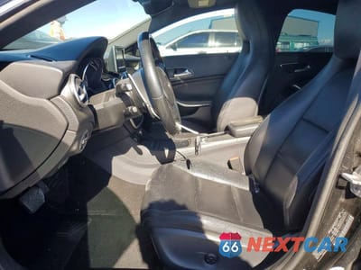 Zdjęcie 7 z 13 samochodu: 2014 MERCEDES-BENZ CLA 250 VIN:WDDSJ4EB5EN160205 - miniatura