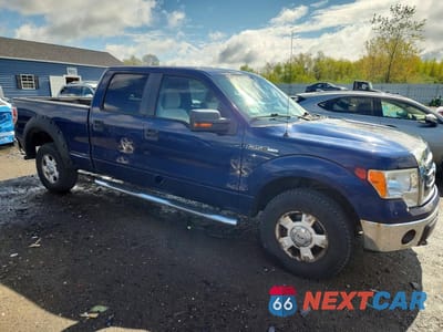 Czwarte zdjęcie samochodu z boku: 2010 FORD F150 SUPERCREW VIN:1FTFW1E83AFA13711 - miniatura