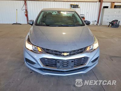 Piąte zdjęcie samochodu w środku: 2018 CHEVROLET CRUZE LS VIN:1G1BC5SM6J7221648 - miniatura