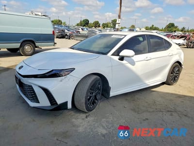 2025 TOYOTA CAMRY SE 4T1DAACKXSU113320 - główne zdjęcie licytacji z USA - miniatura