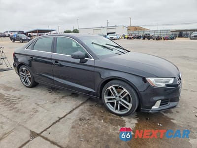 Czwarte zdjęcie samochodu z boku: 2019 AUDI A3 PREMIUM VIN:WAUAUGFF7K1009298 - miniatura