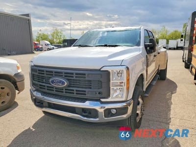 Drugie zdjęcie samochodu z przodu: 2023 FORD F350 SUPER DUTY VIN:1FT8W3DT6PED79283 - miniatura