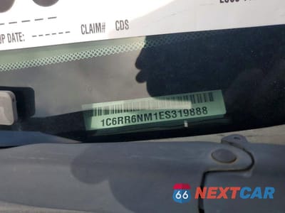 Zdjęcie 12 z 12 samochodu: 2014 RAM 1500 LARAMIE VIN:1C6RR6NM1ES319888 - miniatura