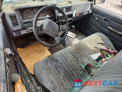 Zdjęcie 8 z 12 samochodu: 1993 NISSAN TRUCK SHORT WHEELBASE VIN:1N6SD11S9PC335900 - miniatura