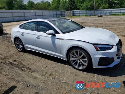 Czwarte zdjęcie samochodu z boku: 2025 AUDI A5 PREMIUM 45 VIN:WAUDACF51SA018908 - miniatura