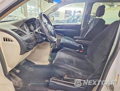 Zdjęcie 13 z 26 samochodu: 2014 DODGE GRAND CARAVAN SE VIN:2C4RDGBG8ER194739 - miniatura
