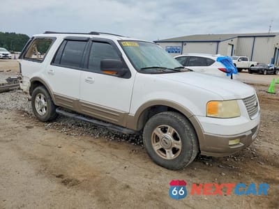 Czwarte zdjęcie samochodu z boku: 2004 FORD EXPEDITION EDDIE BAUER VIN:1FMPU18L84LA63368 - miniatura