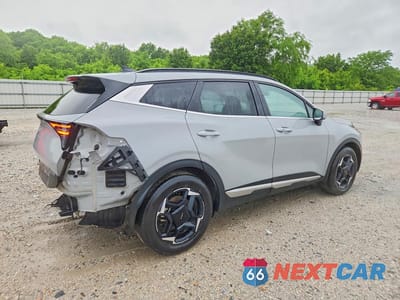 Trzecie zdjęcie samochodu z tyłu: 2026 KIA SPORTAGE EX VIN:5XYK33DF2TG366217 - miniatura