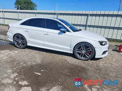 Czwarte zdjęcie samochodu z boku: 2016 AUDI S3 PREMIUM PLUS VIN:WAUB1GFF1G1100166 - miniatura