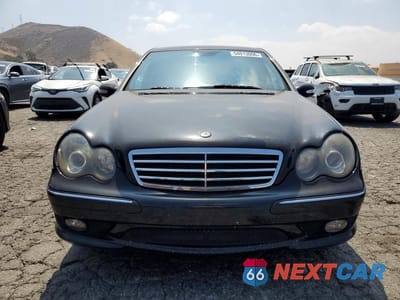 Piąte zdjęcie samochodu w środku: 2006 MERCEDES-BENZ C 230 VIN:WDBRF52H86F740681 - miniatura