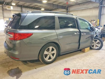 Trzecie zdjęcie samochodu z tyłu: 2019 HONDA ODYSSEY EXL VIN:5FNRL6H70KB068645 - miniatura