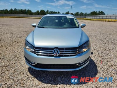 Piąte zdjęcie samochodu w środku: 2012 VOLKSWAGEN PASSAT SE VIN:1VWBM7A3XCC084309 - miniatura