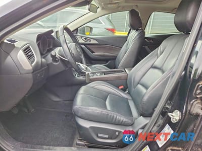 Zdjęcie 7 z 12 samochodu: 2018 MAZDA 3 TOURING VIN:3MZBN1V30JM270313 - miniatura