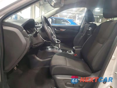 Zdjęcie 7 z 13 samochodu: 2018 NISSAN ROGUE SV VIN:5N1AT2MV5JC809633 - miniatura