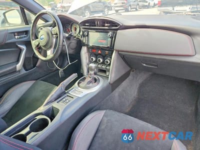Zdjęcie 8 z 12 samochodu: 2018 SUBARU BRZ 2.0 LIMITED VIN:JF1ZCAC10J8602298 - miniatura