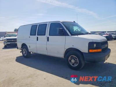 Czwarte zdjęcie samochodu z boku: 2016 CHEV EXPRESS G2500 VIN:1GCWGAFF5G1199039 - miniatura