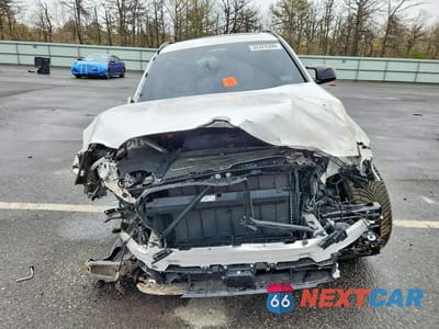 Piąte zdjęcie samochodu w środku: 2023 BMW X3 M40I VIN:5UX83DP06P9S79790 - miniatura