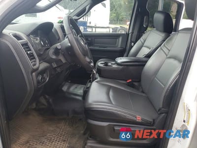 Zdjęcie 7 z 12 samochodu: 2024 RAM 5500 VIN:3C7WRNEL7RG258348 - miniatura