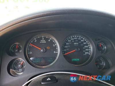 Zdjęcie 9 z 12 samochodu: 2012 GMC YUKON XL DENALI VIN:1GKS2MEF1CR322142 - miniatura