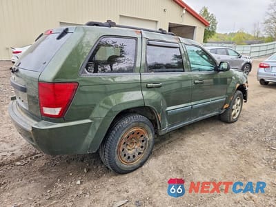 Trzecie zdjęcie samochodu z tyłu: 2008 JEEP GRAND CHEROKEE LAREDO VIN:1J8GR48K68C240299 - miniatura