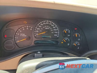 Zdjęcie 9 z 13 samochodu: 2004 CHEVROLET SUBURBAN K1500 VIN:1GNFK16Z34J293240 - miniatura