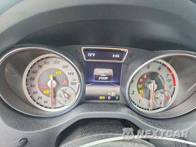 Zdjęcie 9 z 12 samochodu: 2014 MERCEDES-BENZ CLA 250 VIN:WDDSJ4EB4EN040430 - miniatura