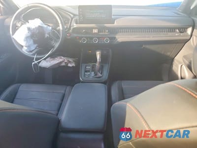 Zdjęcie 8 z 12 samochodu: 2025 HONDA CR-V SPORT-L VIN:7FARS5H81SE040671 - miniatura