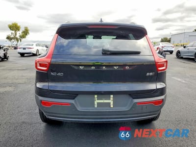 Zdjęcie 6 z 14 samochodu: 2025 VOLVO XC40 PLUS VIN:YV4L12UC8S2464443 - miniatura