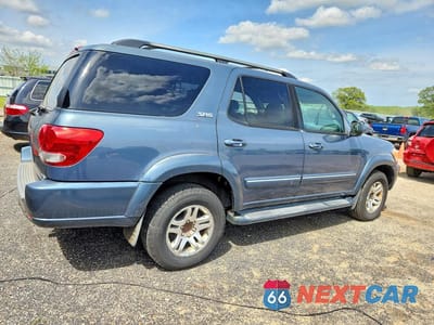 Trzecie zdjęcie samochodu z tyłu: 2005 TOYOTA SEQUOIA SR5 VIN:5TDBT44A85S237107 - miniatura