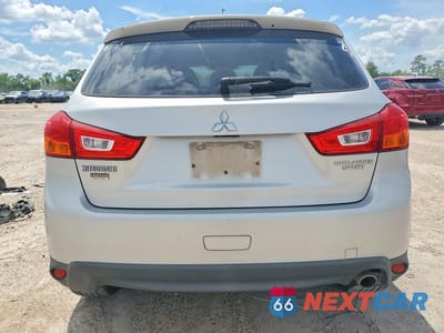 Zdjęcie 6 z 14 samochodu: 2013 MITSUBISHI OUTLANDER SPORT LE VIN:4A4AP5AU4DE017738 - miniatura