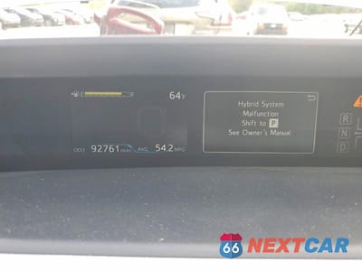 Zdjęcie 9 z 12 samochodu: 2016 TOYOTA PRIUS TWO VIN:JTDKBRFU1G3508486 - miniatura